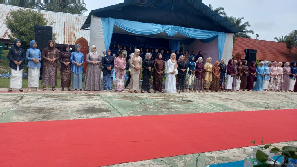 Meriah dan Penuh Haru: Pelepasan Siswa Kelas XII SMAN 6 Bungo dengan Segudang Prestasi Gemilang